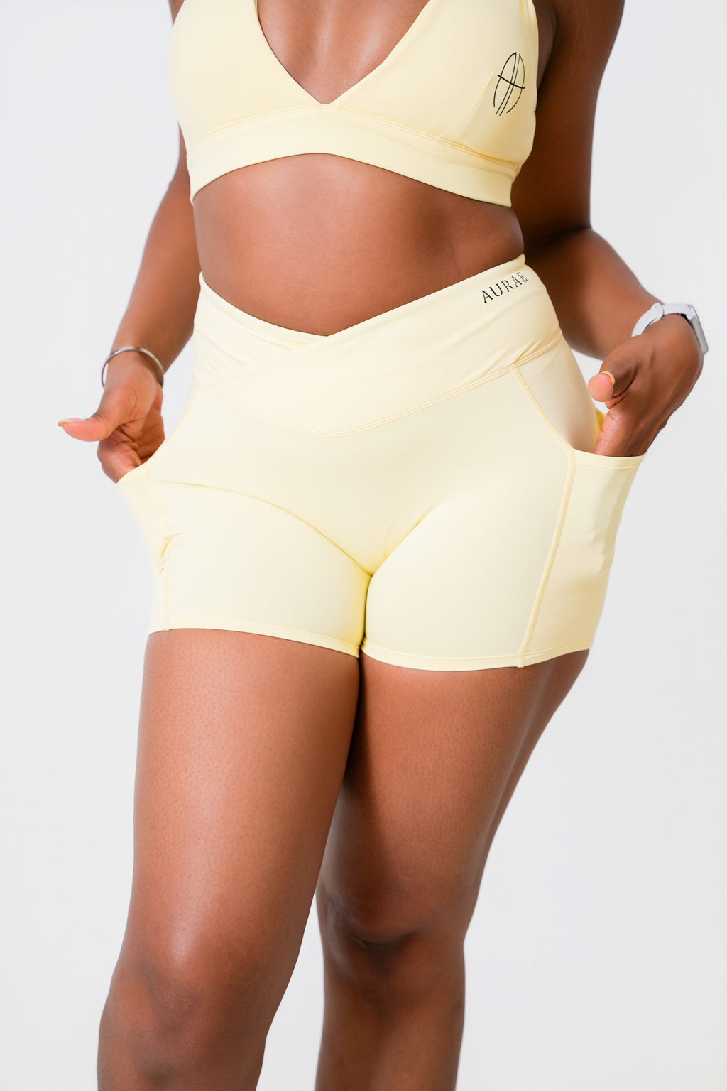 Contour shorts